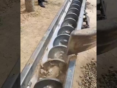 커스터마이징 스루브 오거 컨베이어 U 모양 스루브 오거 컨베이어 열 저항성 기울기 자갈 소형